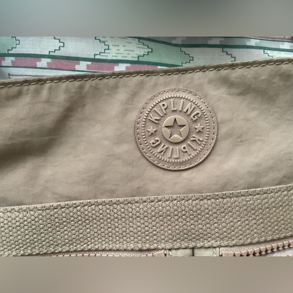Kipling Tan Crossbody Bag with Patterned Strap - Picture 7 of 8